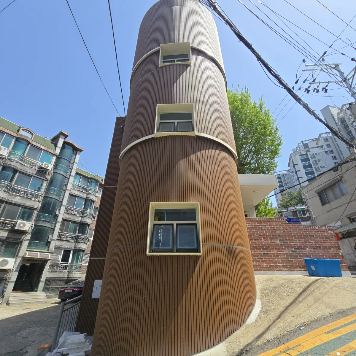 메탈 컬러 마감
